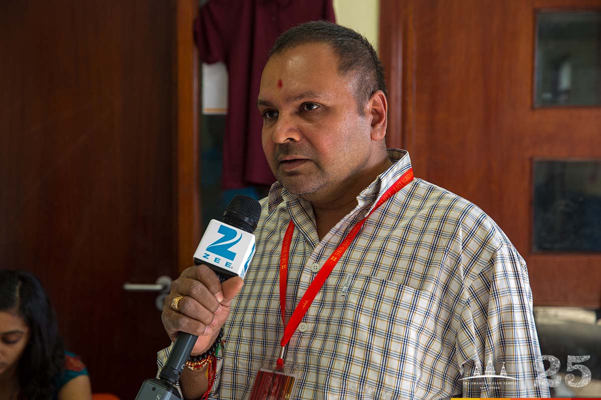©1987-2017 SKS Swaminarayan Temple East London